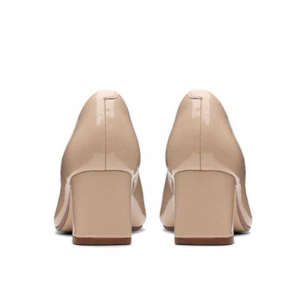 CLARKS ΓΥΝΑΙΚΕΙΑ ΓΟΒΑΚΙΑ ΜΠΕΖ FERNIE TRIM 26183237 SAND PATENT